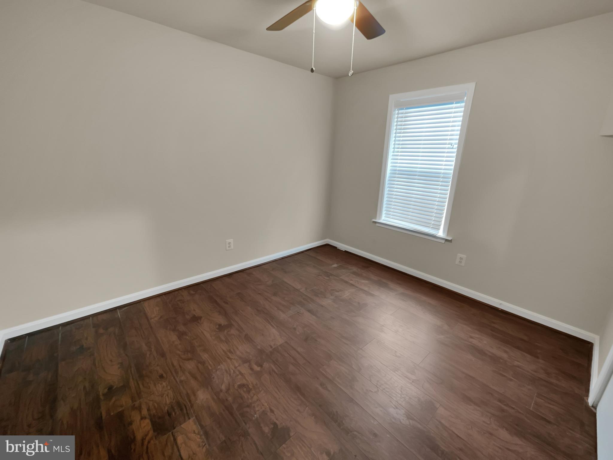 20848 Apollo Terrace Ashburn, VA 20147 - Photo 14 of 17