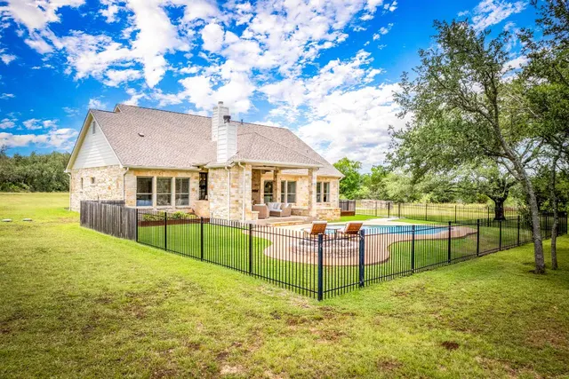 $925,000 | 1921 Ruby Ranch Road, Buda, TX 78610