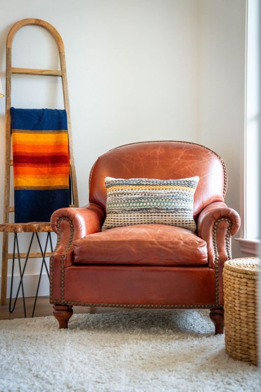 1921 Ruby Ranch Road Buda, TX 78610 - Photo 9 of 36 a room with bed and mirror