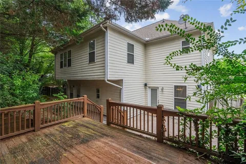 $715,000 | 1366 Brookhaven Village Circle Northeast, Brookhaven, GA 30319