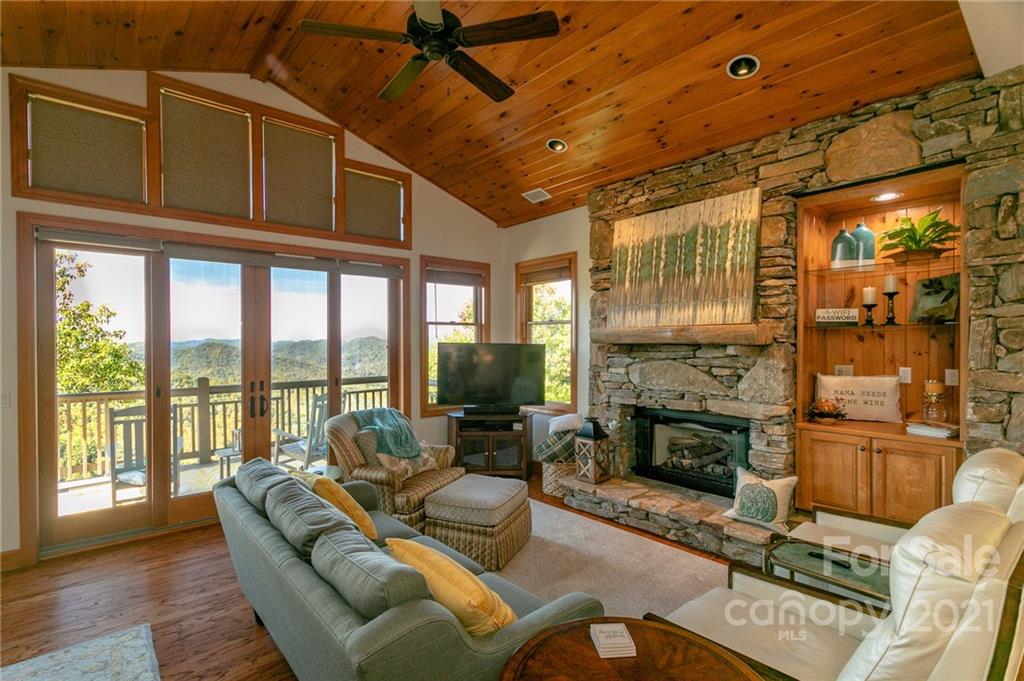 101 Spring Rock Road, Unit B/2 Burnsville, NC 28714 - Photo 17 of 38 Gallery Image 17