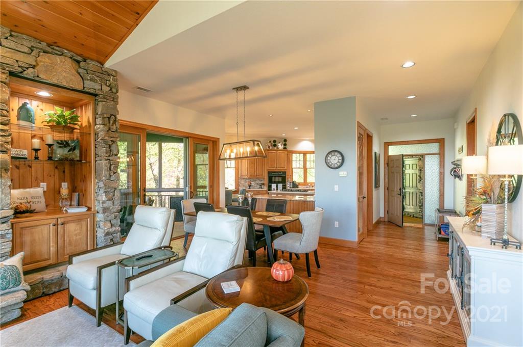 101 Spring Rock Road, Unit B/2 Burnsville, NC 28714 - Photo 20 of 38 Gallery Image 20