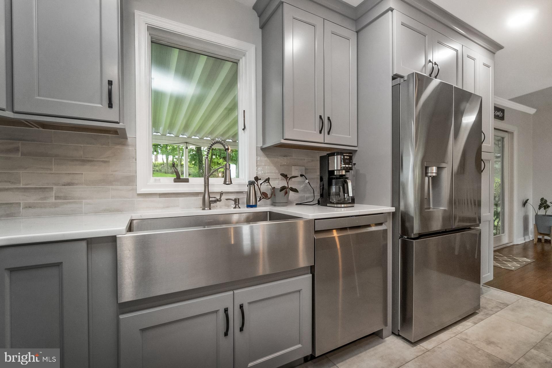 816 Spring City Road Phoenixville, PA 19460 - Photo 15 of 59 Kitchen
