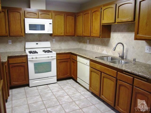 14993 Reedley Street Moorpark, CA 93021 - Photo 1 of 16 Primary Photo