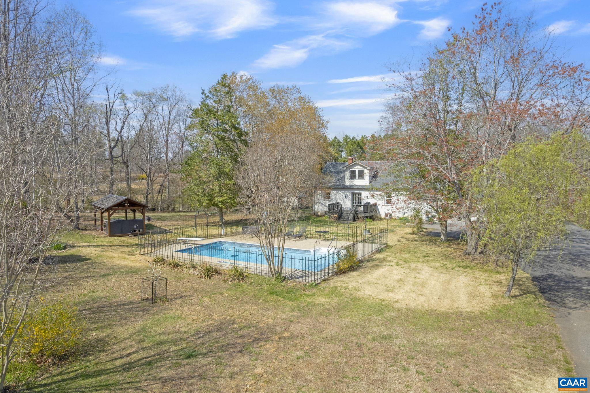 4941-4939 Richmond Road Keswick, VA 22947 - Photo 3 of 75