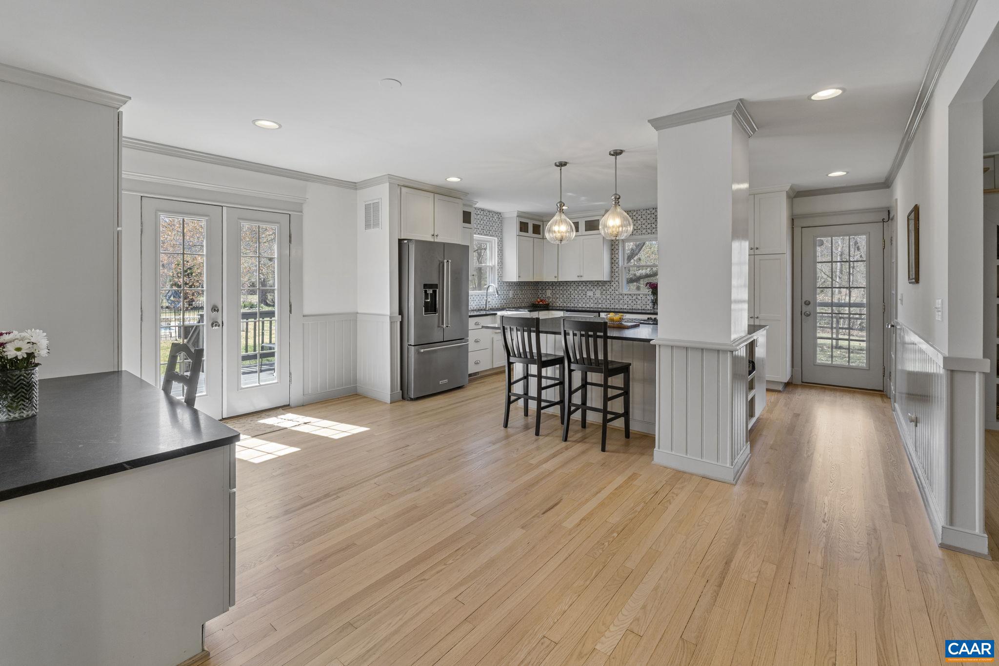 4941-4939 Richmond Road Keswick, VA 22947 - Photo 10 of 75