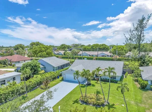 $4,000 | 654 West Drive, Delray Beach, FL 33445