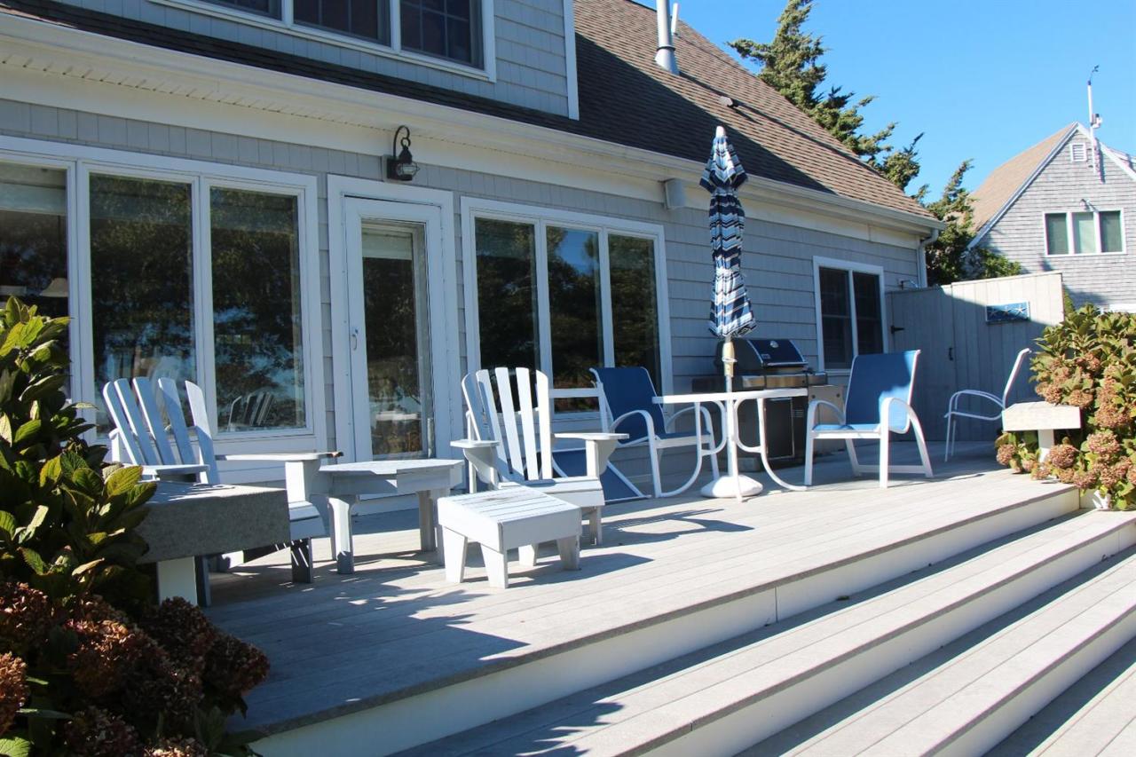 206 Clipper Road Bourne, MA 02532 - Photo 14 of 35 a view of a building with sitting area