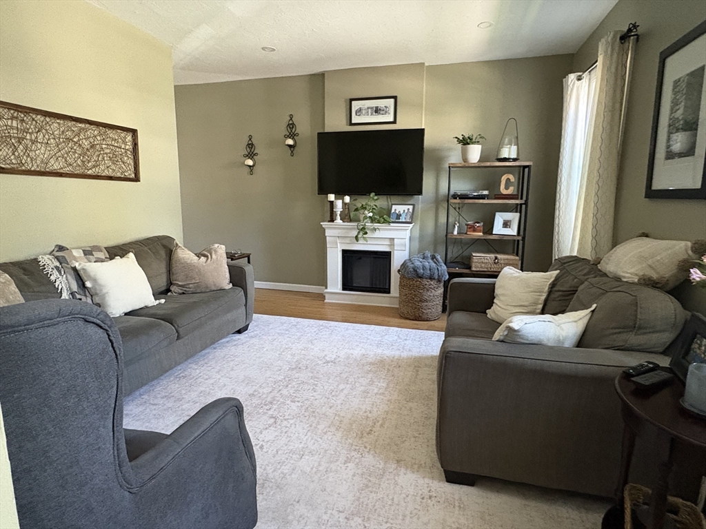 6 Nelson Street, Unit 6 Clinton, MA 01510 - Photo 2 of 24