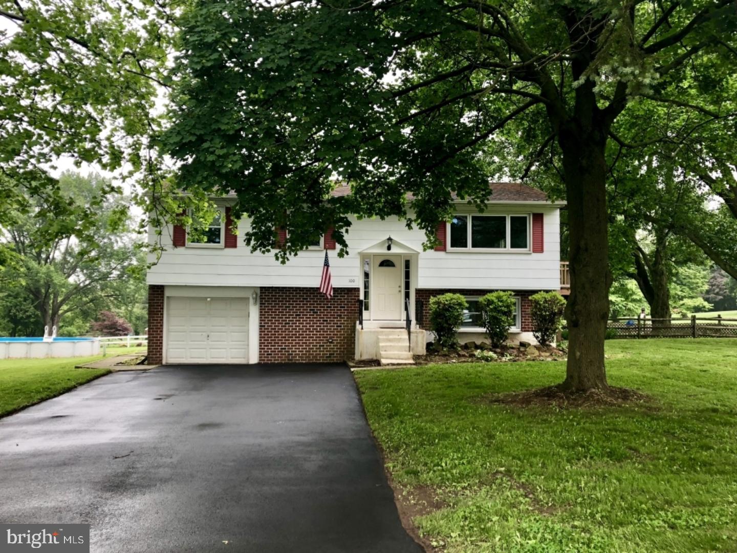 100 Mennonite Church Road Spring City, PA 19475 - Photo 1 of 6