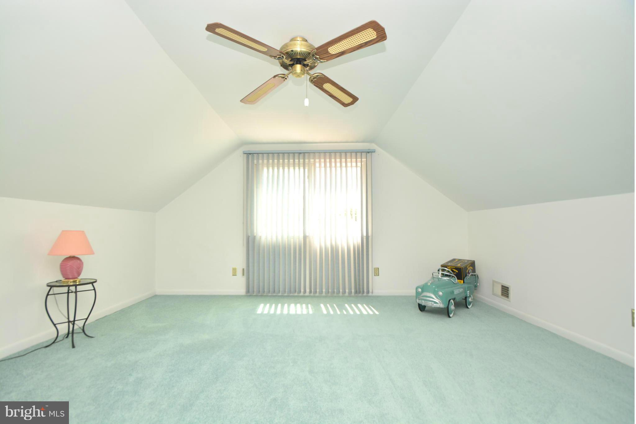 402 Nollmeyer Road Baltimore, MD 21220 - Photo 21 of 30 Bedroom