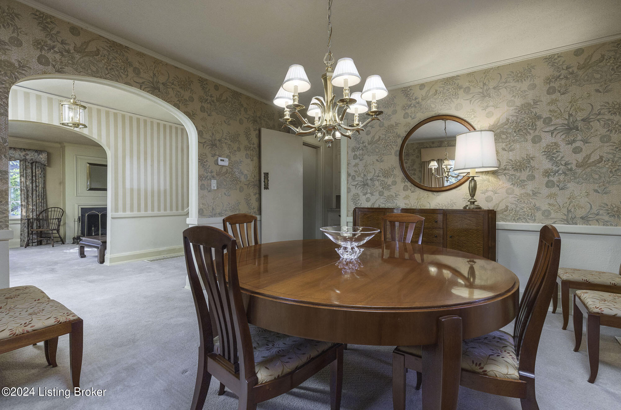 2113 Edgehill Road Louisville, KY 40205 - Photo 8 of 32 Dining room