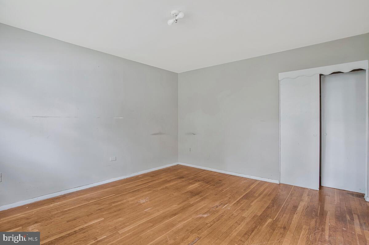 514 Gwynnvale Road Baltimore, MD 21208 - Photo 17 of 43 Bedroom 1