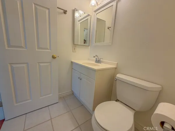 $3,900 | 27022 VÃa Fiesta, Mission Viejo, CA 92691