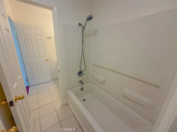 $3,900 | 27022 VÃa Fiesta, Mission Viejo, CA 92691