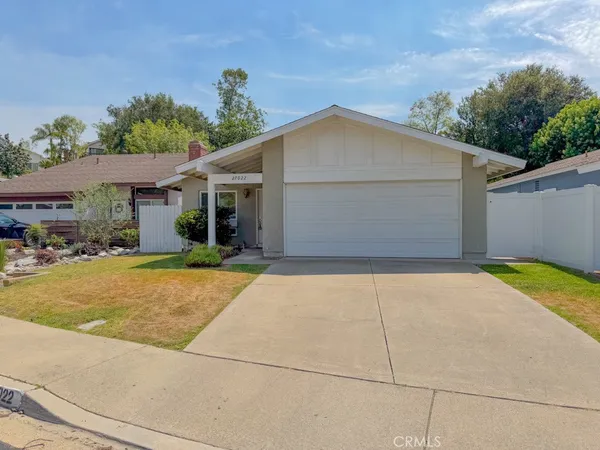 $3,900 | 27022 VÃa Fiesta, Mission Viejo, CA 92691