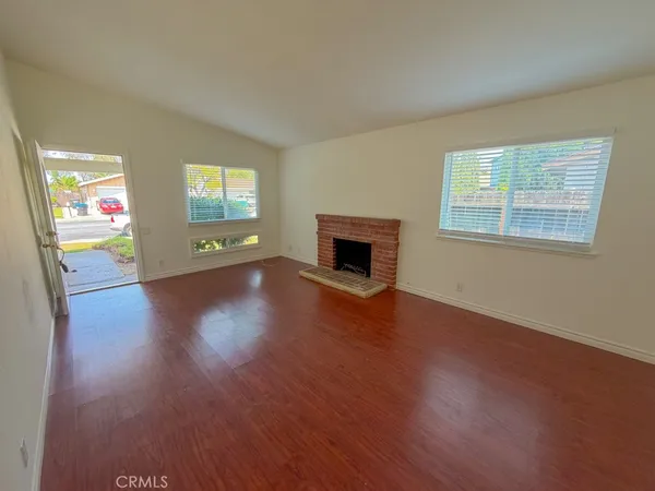 $3,900 | 27022 VÃa Fiesta, Mission Viejo, CA 92691