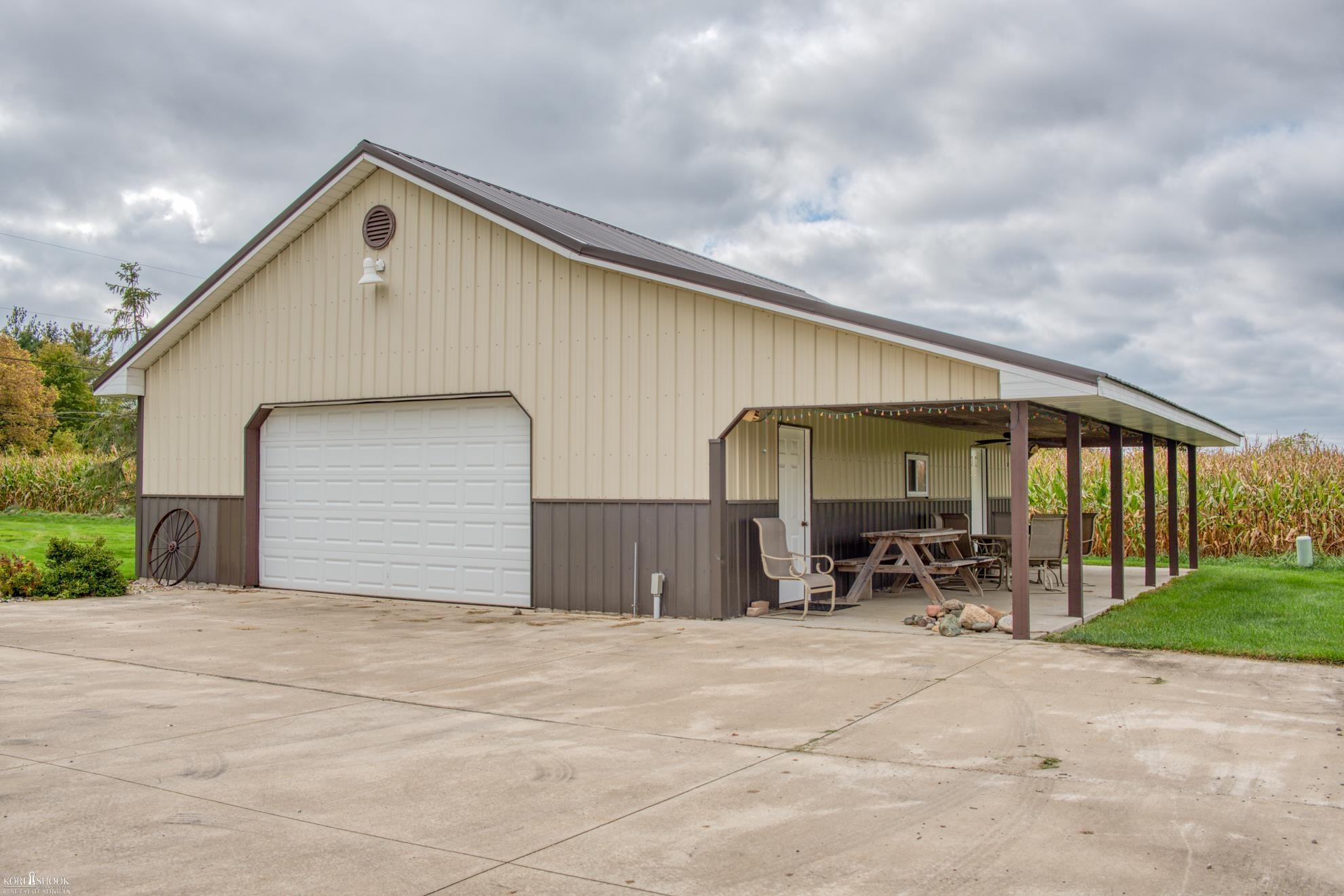 4559 Lytle Road Corunna, MI 48817 - Photo 38 of 40 50125551-37.JPG