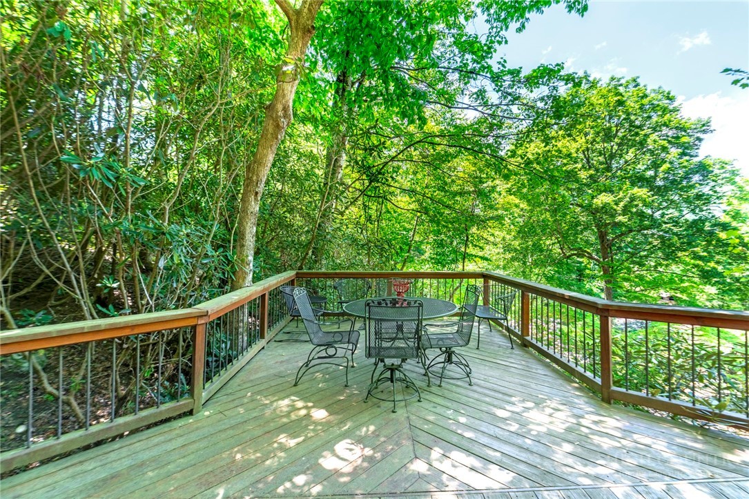268 Cherry Drive Boone, NC 28607 - Photo 26 of 29 a view of balcony with wooden floor and fence