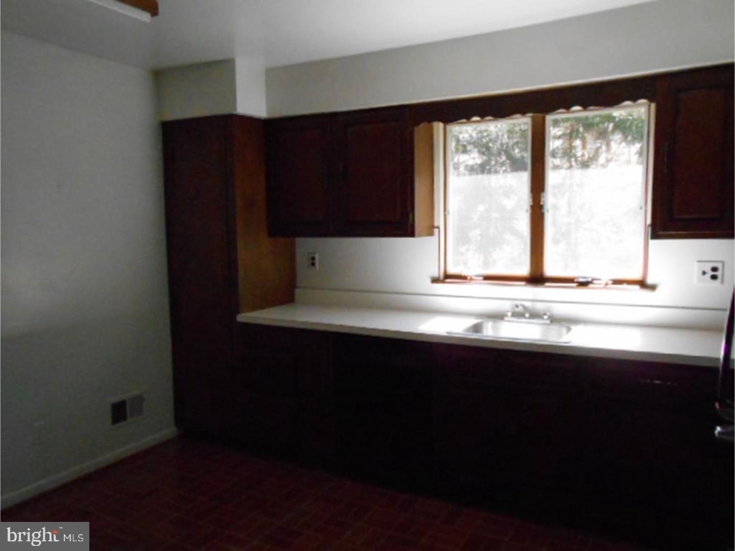 3308 Sawmill Road Newtown Square, PA 19073 - Photo 8 of 11