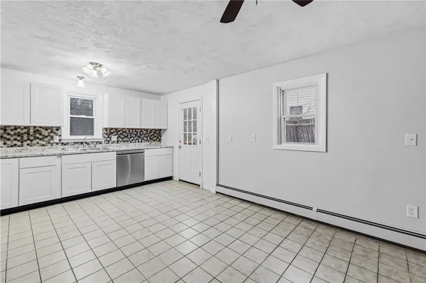 $475,000 | 2 Whitman Street, Smithfield, RI 02917