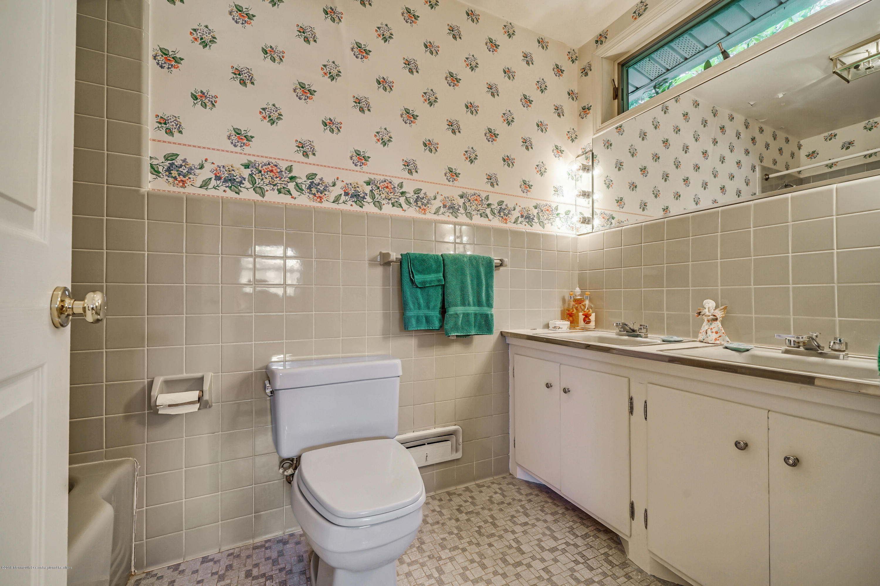 609 Oceanview Road Brielle, NJ 08730 - Photo 29 of 44 dsc06898-dsc06902
