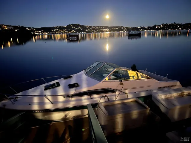 a view of an entryway with a small yard