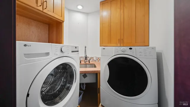 $2,800,000 | 68 Issaquah Dock, Sausalito, CA 94965