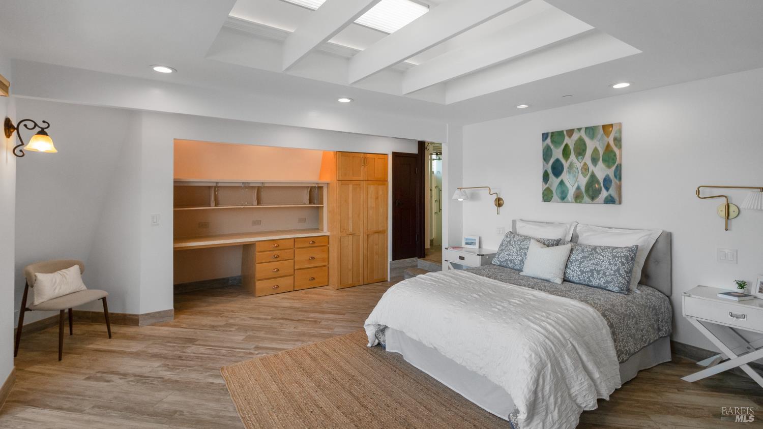 68 Issaquah Dock Sausalito, CA 94965 - Photo 59 of 81 a bedroom with a bed and a chair