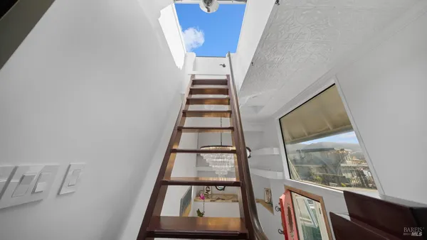 $2,800,000 | 68 Issaquah Dock, Sausalito, CA 94965