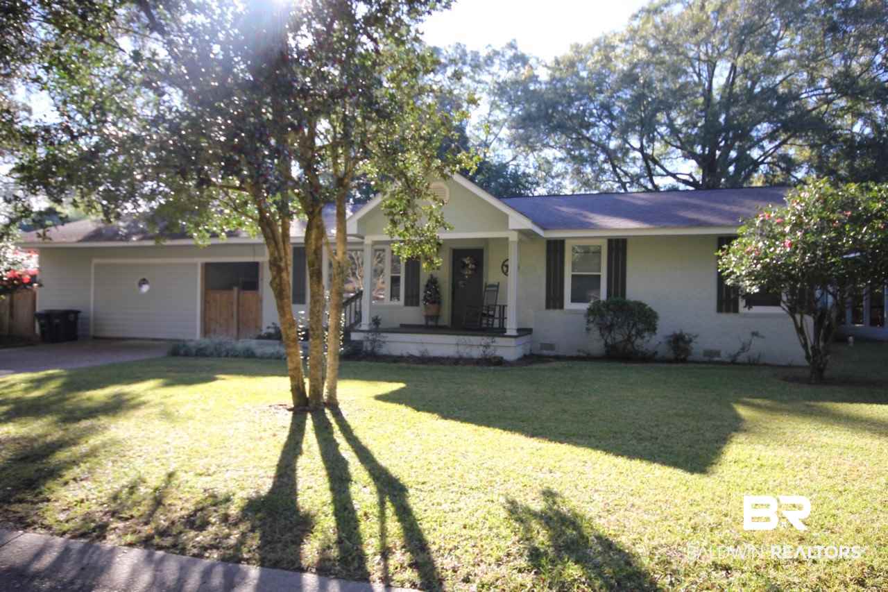 416 White Avenue Fairhope, AL 36532 - Photo 1 of 22