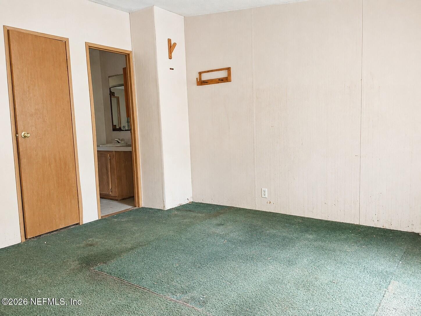 106 Lake Shore Road Interlachen, FL 32148 - Photo 11 of 19 Master Bedroom