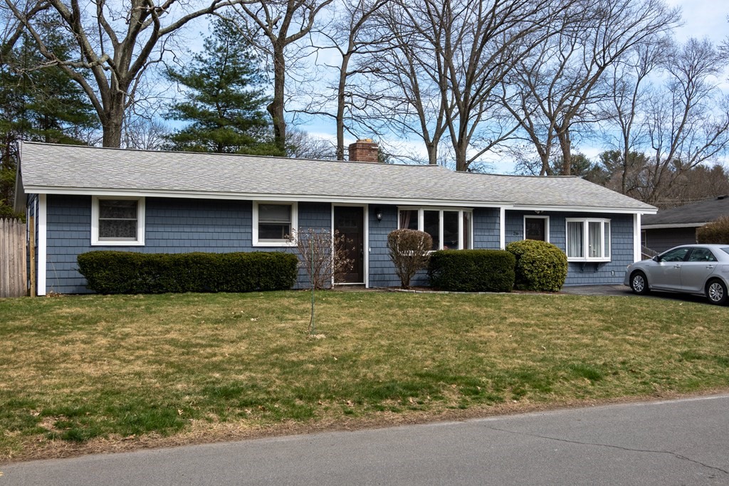 26 Fairbrook Road Framingham, MA 01701 - Photo 1 of 25 Gallery Image 1