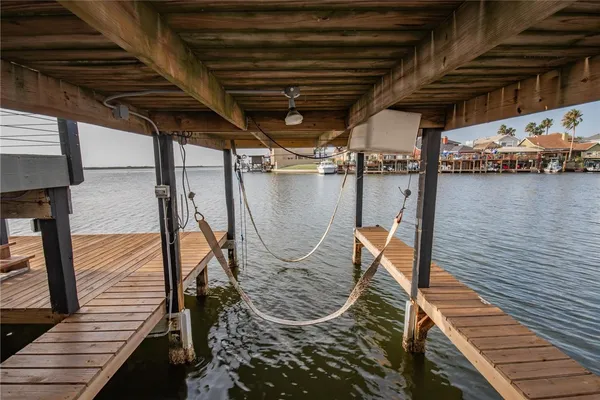 $4,900 | 13514 Port Royal Court, Corpus Christi, TX 78418