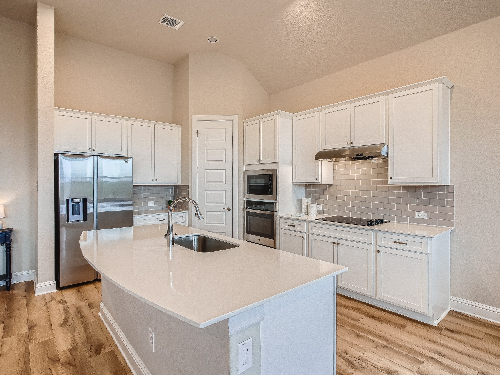 1220 Highland Ridge Road Georgetown, TX 78628 - Photo 3 of 15