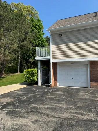 $1,800 | 56543 Scotland Boulevard, Utica, MI 48316