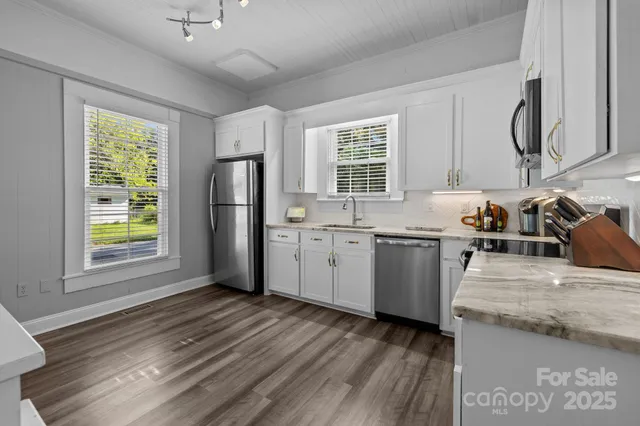 $399,000 | 622 North Elm Street, Marshville, NC 28103