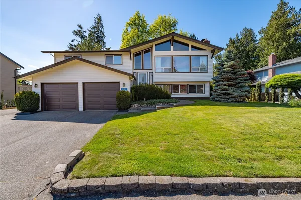 $659,000 | 12472 Eagle Drive, Burlington, WA 98233
