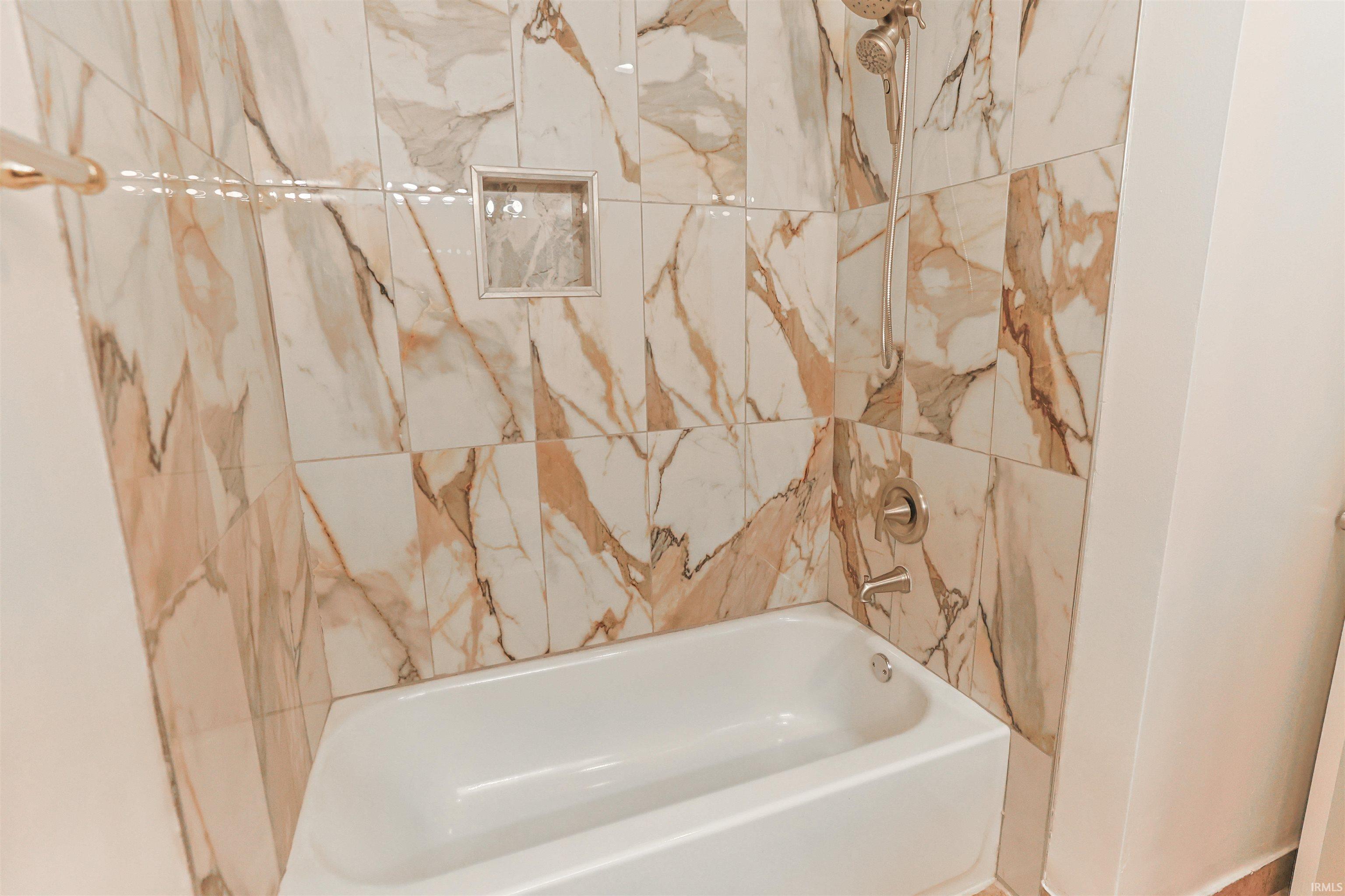 53134 Old Farm Road Elkhart, IN 46514 - Photo 24 of 46 Gallery Image 24