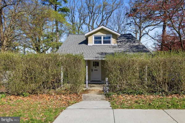 $299,900 | 874 Edge Hill Road, Glenside, PA 19038