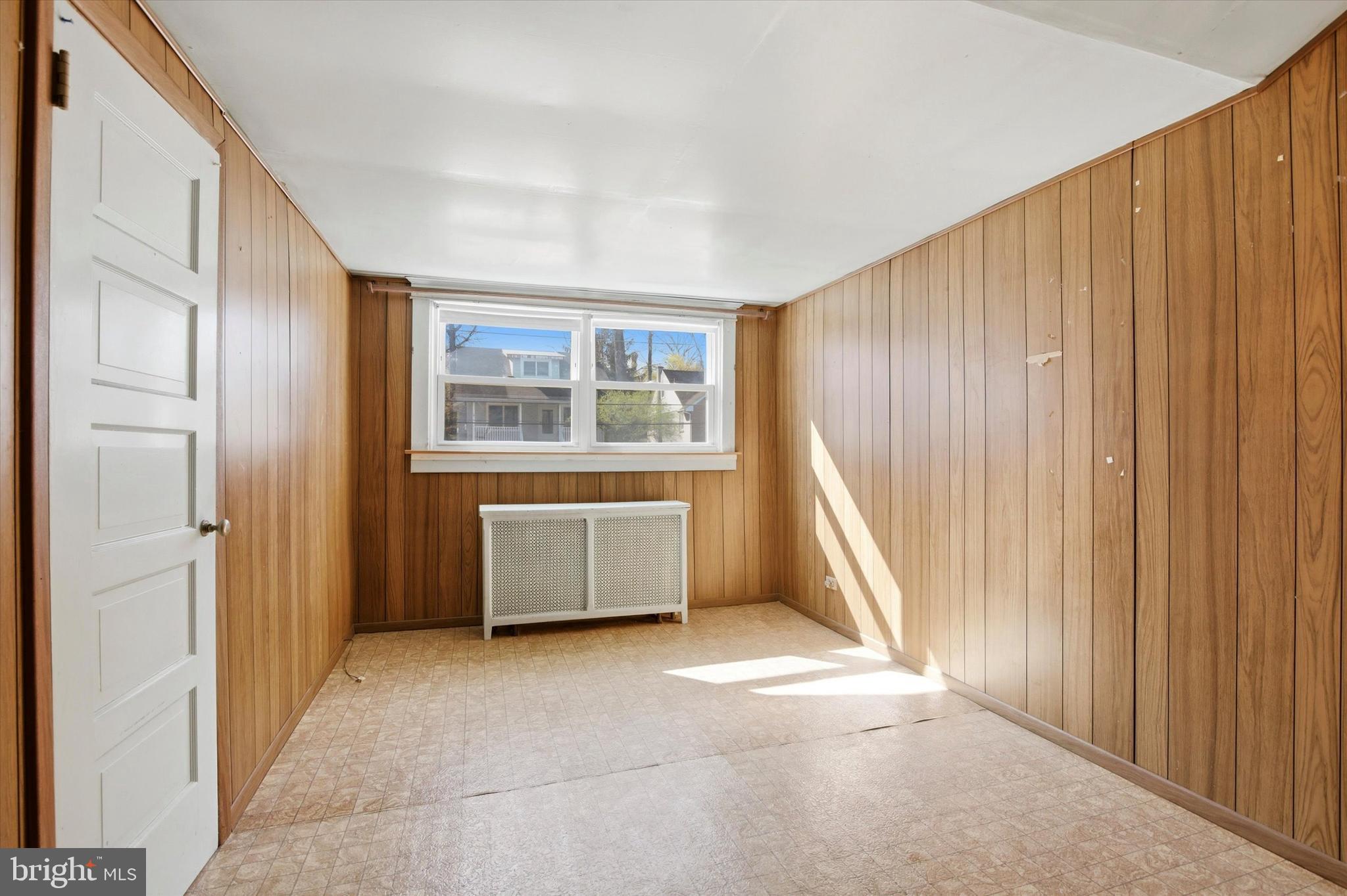 874 Edge Hill Road Glenside, PA 19038 - Photo 11 of 15