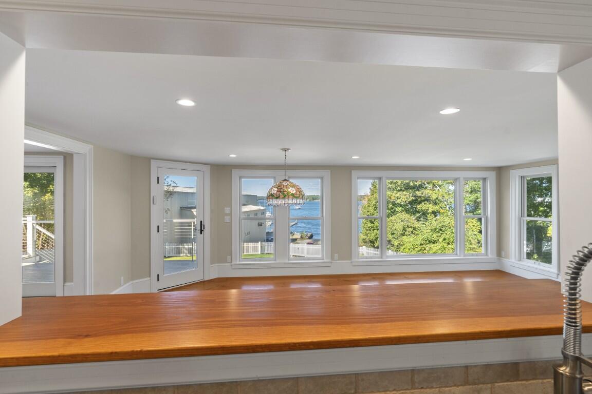 22 School Street Boothbay, ME 04544 - Photo 17 of 72 22