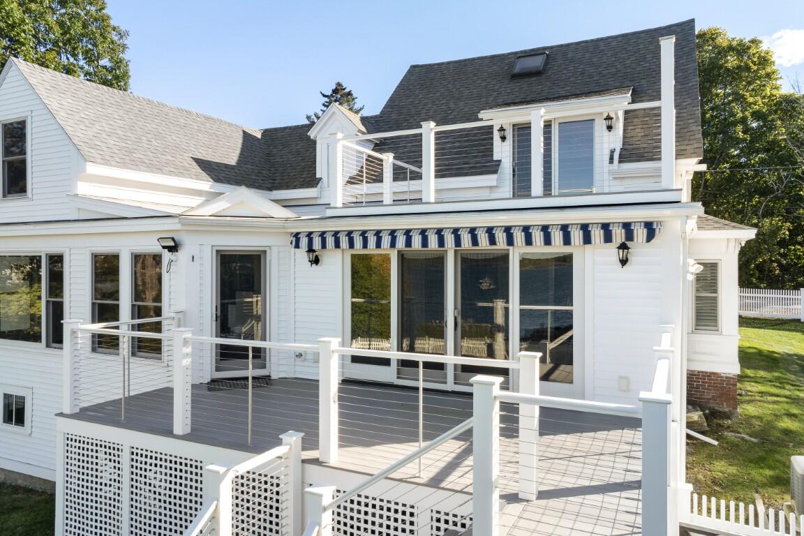 22 School Street Boothbay, ME 04544 - Photo 26 of 72 32