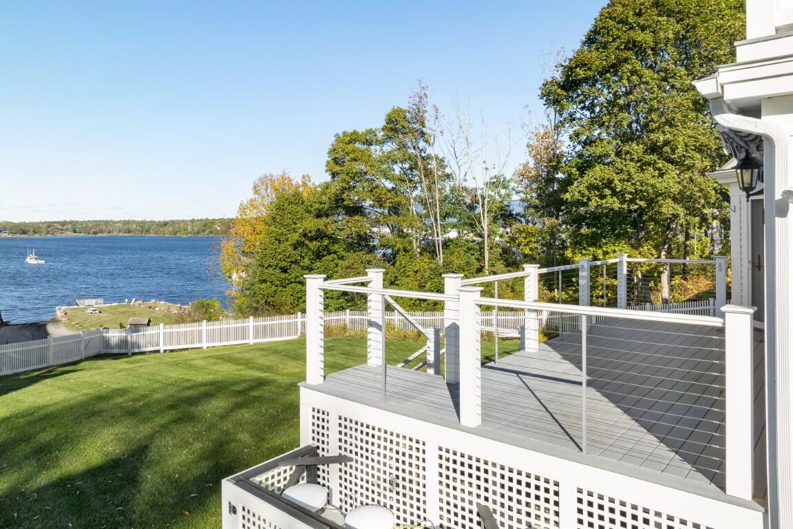 22 School Street Boothbay, ME 04544 - Photo 27 of 72 33