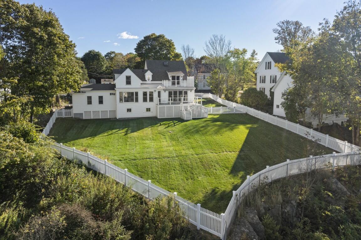 22 School Street Boothbay, ME 04544 - Photo 29 of 72 35