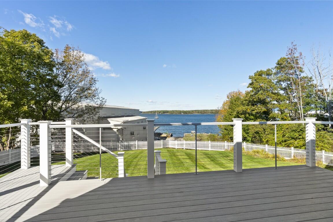 22 School Street Boothbay, ME 04544 - Photo 37 of 72 43