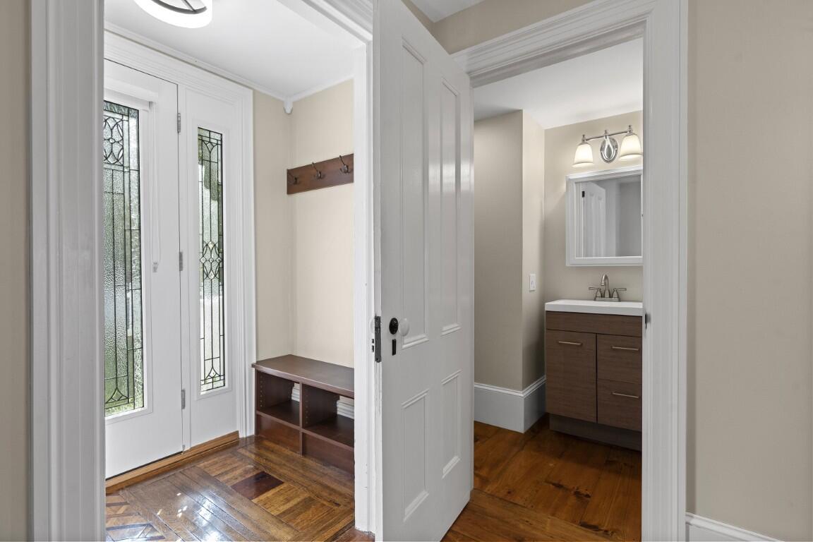 22 School Street Boothbay, ME 04544 - Photo 43 of 72 51