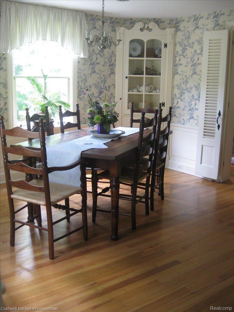 4791 Inkster Road Bloomfield Hills, MI 48302 - Photo 7 of 23 FORMAL DINING ROOM