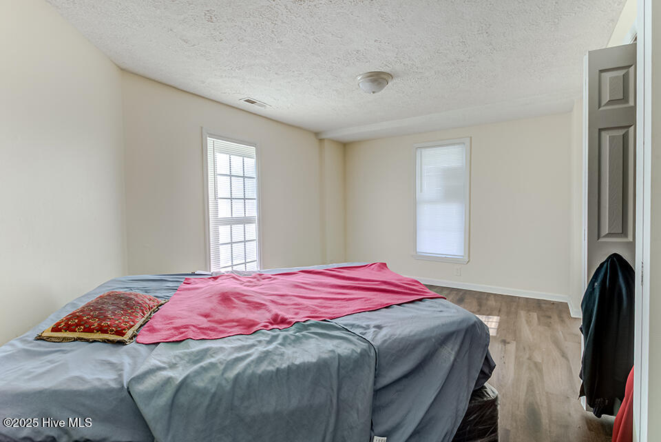 817 South 11th Street Wilmington, NC 28401 - Photo 6 of 15 IMG_6588_89_90_91_92