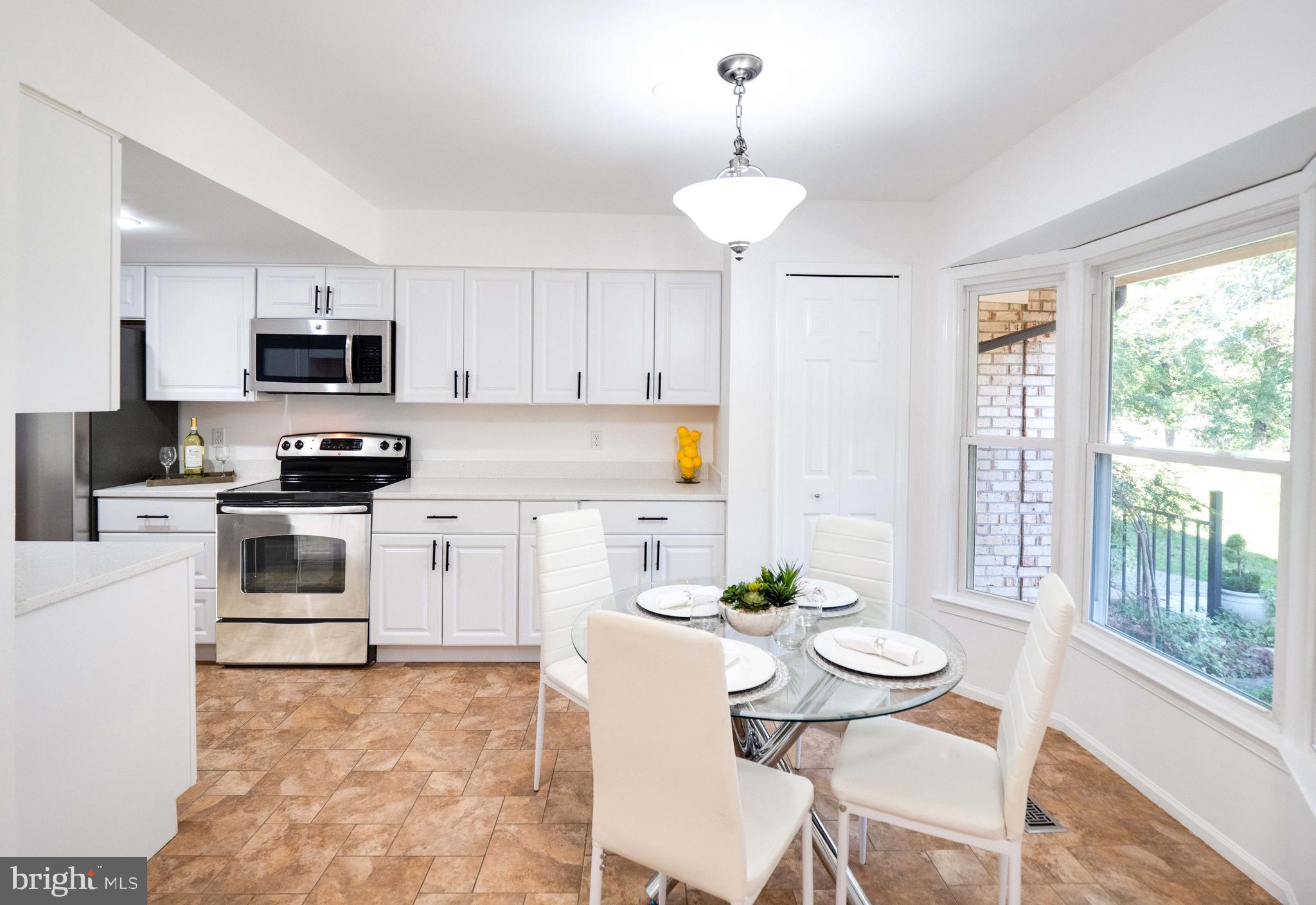 9002 Mulvaney Court Springfield, VA 22152 - Photo 11 of 44